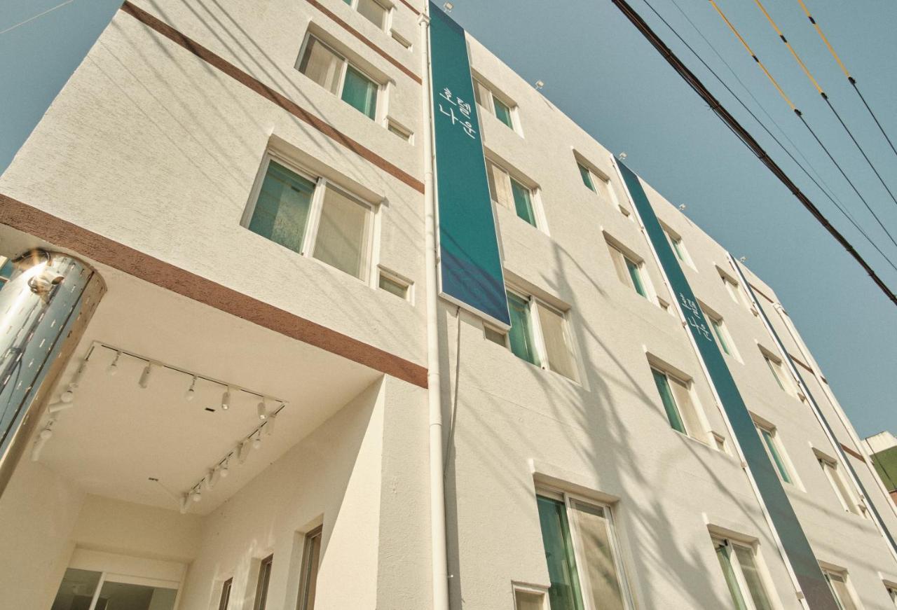 Gunsan Hotel Naun Exterior photo